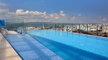 Udendørs pool