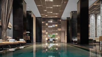 Couples treatment room(s), sauna, hot tub, steam room, body treatments