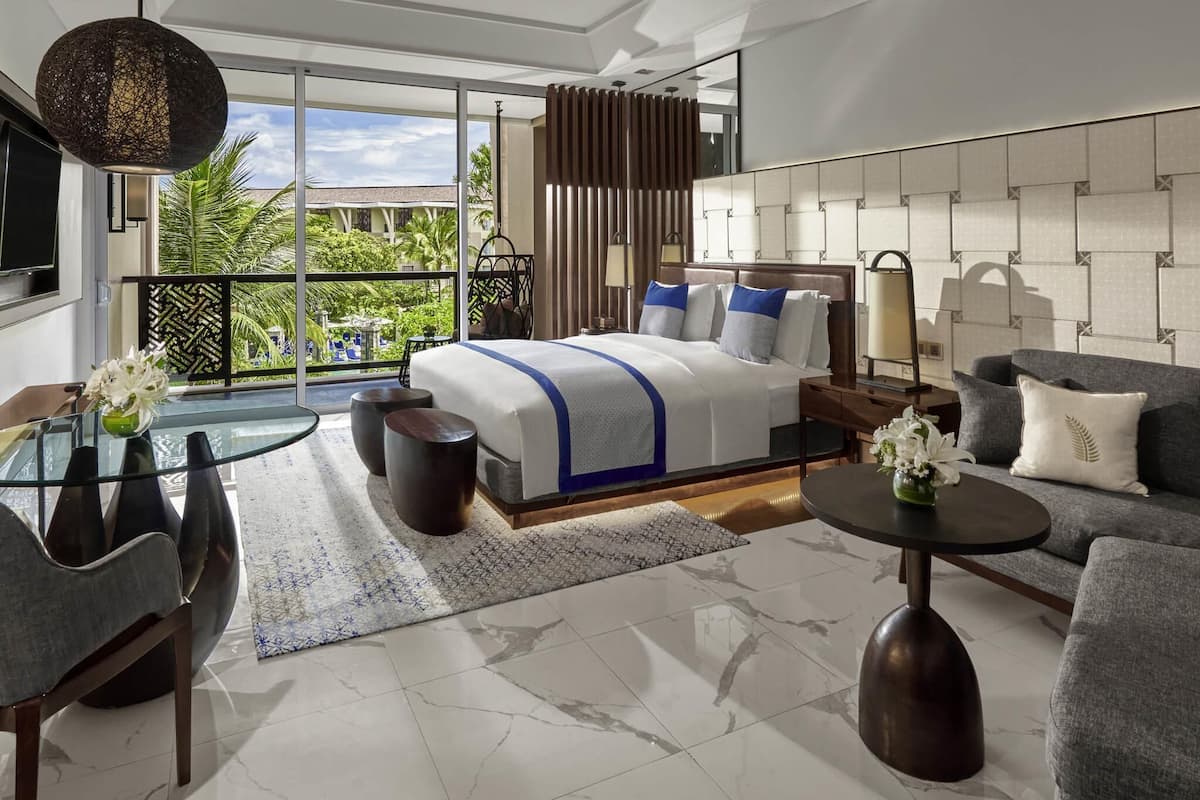 Habitación de lujo, 1 cama King size, vista al resort | Ropa de cama de alta calidad, edredón y minibar