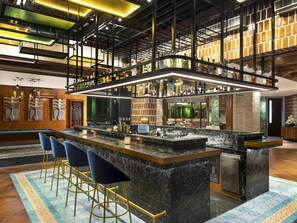 3 bars/lounges, swim-up bar, poolside bar, beach bar - Sofitel Bali Nusa Dua Beach Resort (Nusa Dua)