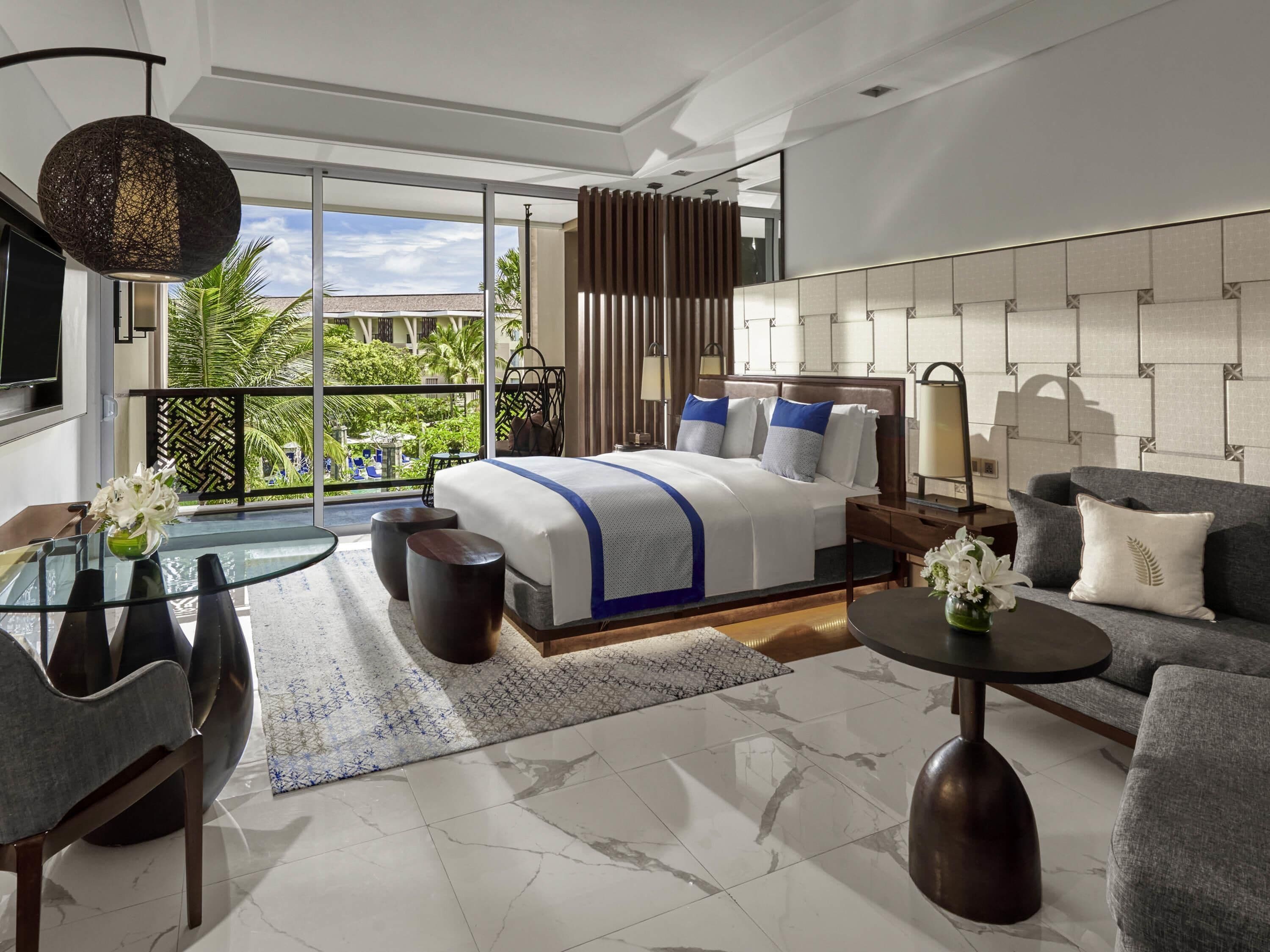 Luxury Room, 1 King Bed, Resort View