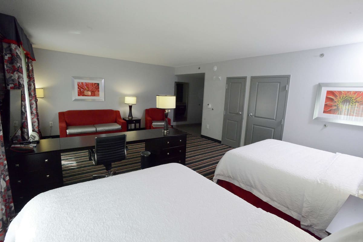 Studio, Accessible, Non Smoking | In-room safe, iron/ironing board, free cribs/infant beds, free WiFi