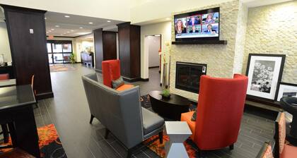 Hampton Inn & Suites Albany At Albany Mall