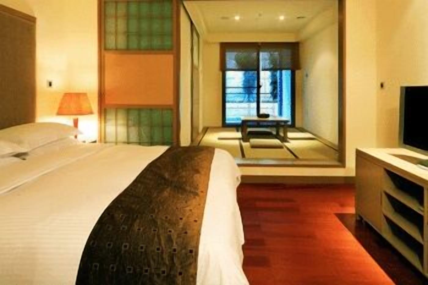 minibar, blackout curtains, free wifi, bed sheets