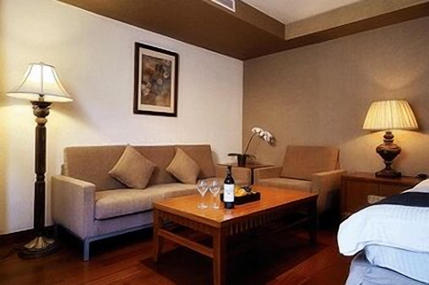 32-inch led tv with cable channels, tv