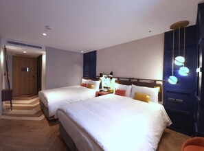 Quadruple Room - No Parking | Premium bedding, down comforters, in-room safe, individually decorated - OLAH Poshtel - Taichung Station (Taichung)