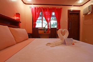 Chambre Supérieure, 1 grand lit, vue mer (Super)