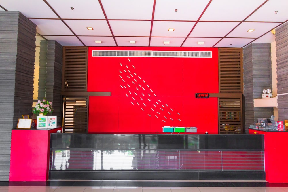 May Flower Grande Hotel by null