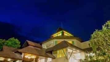 Front of property - evening/night