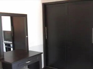 Interior - Bed & Breakfast Service Guesthouse (Koh Samui)