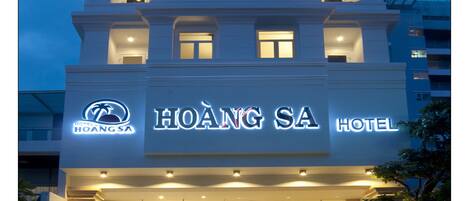 Front of property - evening/night