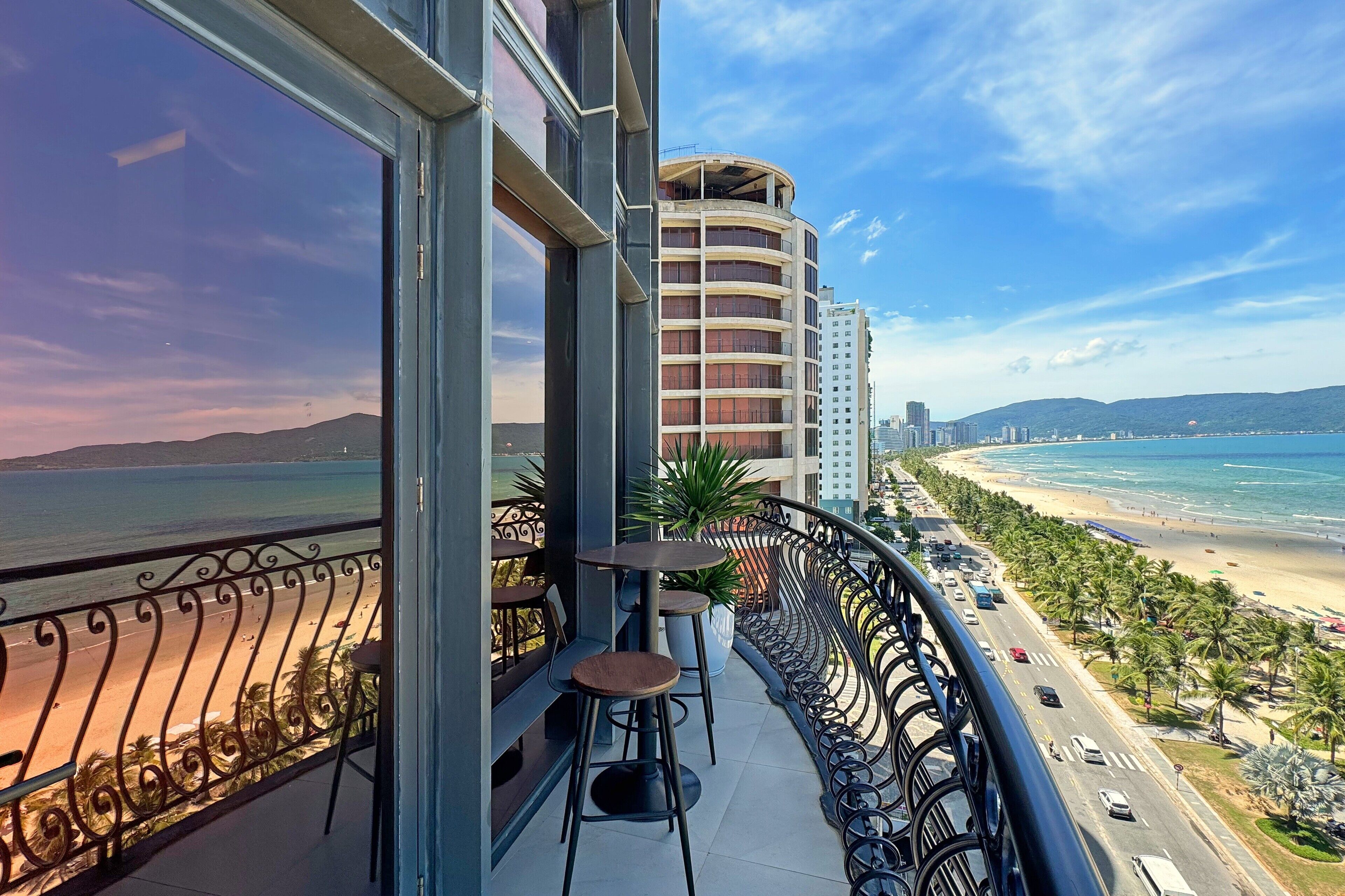 Suite presidencial, 1 cama doble, bañera, vistas al mar | Balcón