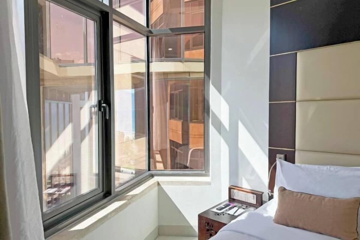 1 bedroom, minibar, in-room safe, individually furnished