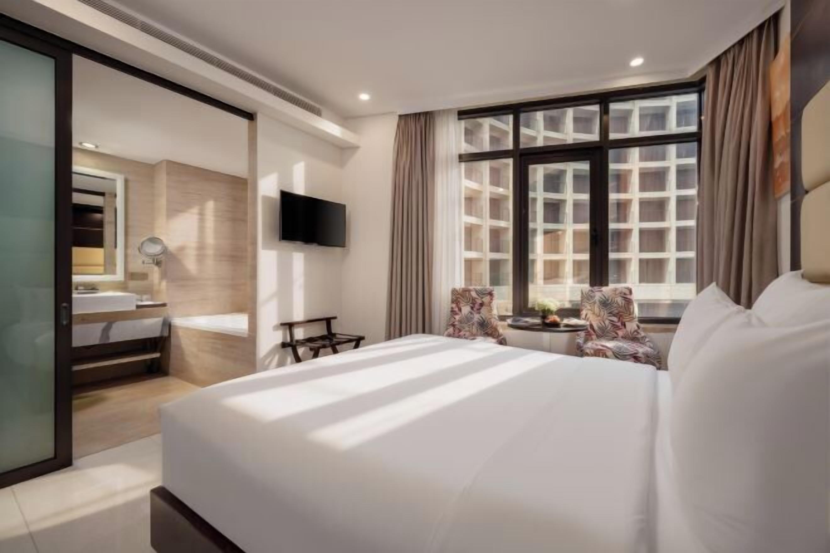 1 bedroom, minibar, in-room safe, individually furnished