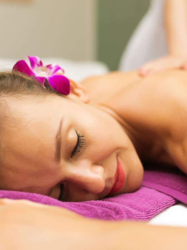 Sauna, steam room, body treatments, aromatherapy, hot stone massages