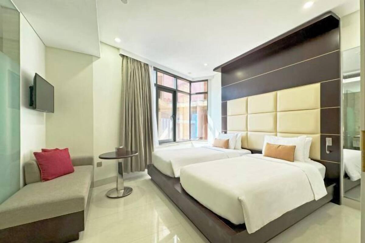 1 bedroom, minibar, in-room safe, individually furnished