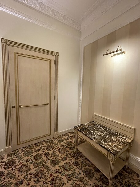 Royal Rose Abu Dhabi, a Curio by Hilton Affiliated Hotel - Image 51
