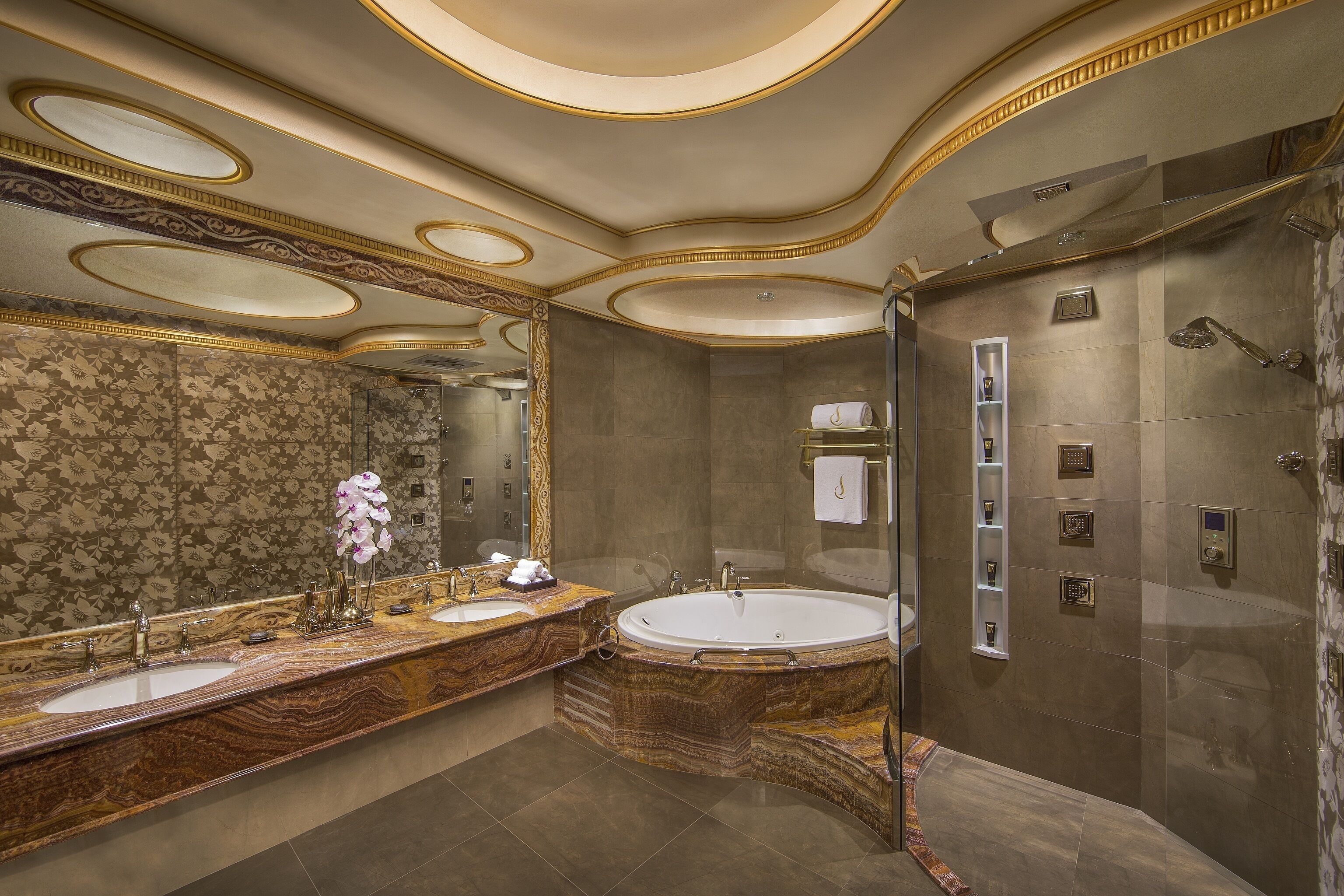 Foto - Royal Rose Abu Dhabi, a Curio Collection by Hilton Affiliated Hotel