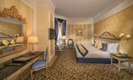 Royal Rose Abu Dhabi, a Curio by Hilton Affiliated Hotel - Image 38