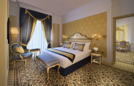 Royal Rose Abu Dhabi, a Curio by Hilton Affiliated Hotel - Image 52