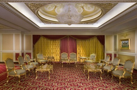 Royal Rose Abu Dhabi, a Curio by Hilton Affiliated Hotel - Image 34