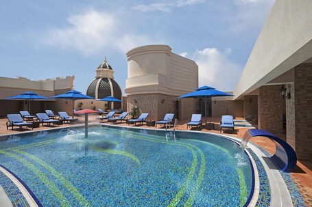Royal Rose Abu Dhabi, a Curio by Hilton Affiliated Hotel - Image 40
