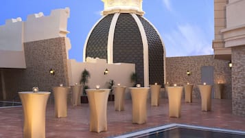 Outdoor pool, open 8:00 AM to 7:00 PM, pool umbrellas, sun loungers