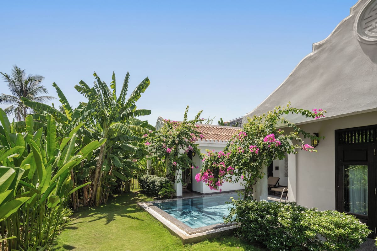 Villa, 2 Bedrooms, Private Pool | Hypo-allergenic bedding available, minibar, in-room safe, desk