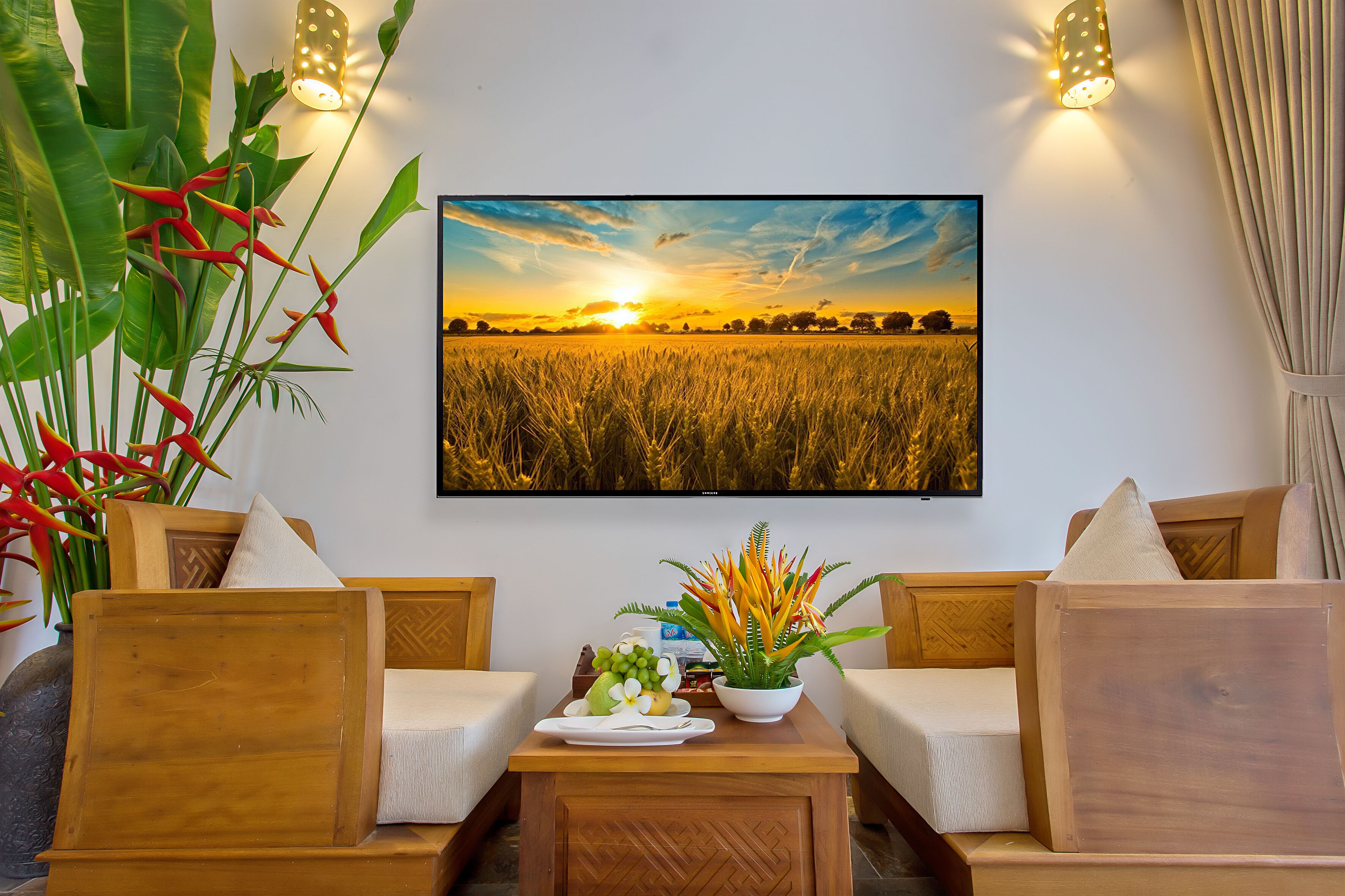 family triple room, garden view | hypo-allergenic bedding, minibar, in-room safe, desk