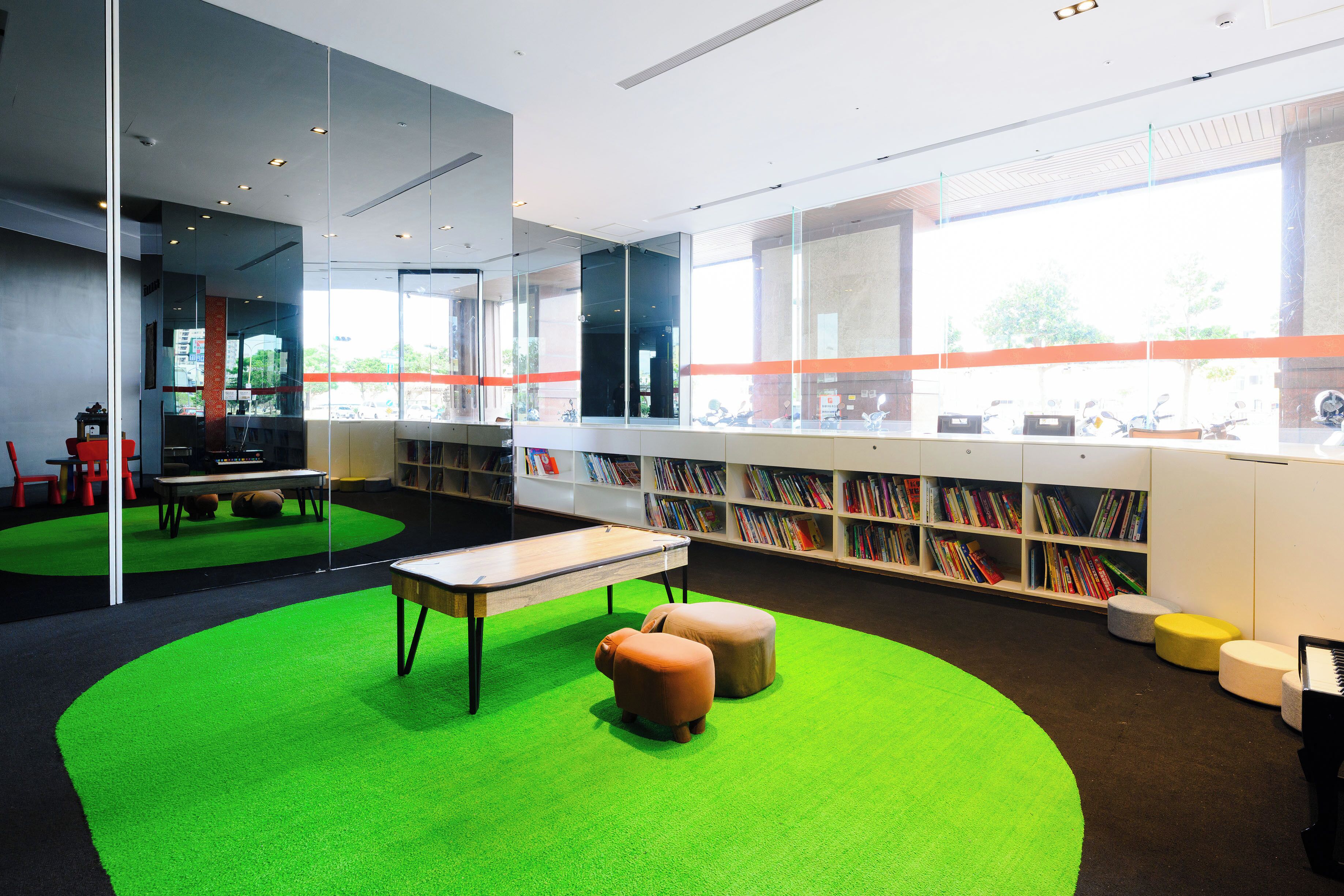 children’s play area – indoor