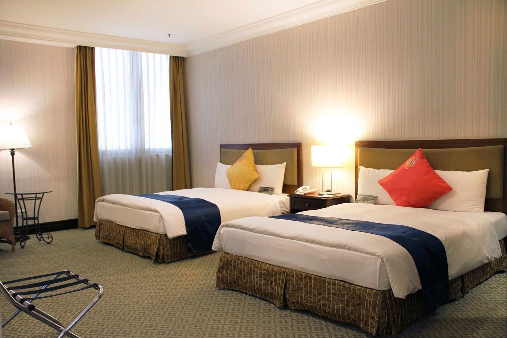 Free minibar, in-room safe, desk, laptop workspace