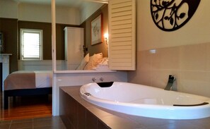 Cottage | Tab mandi berpancutan