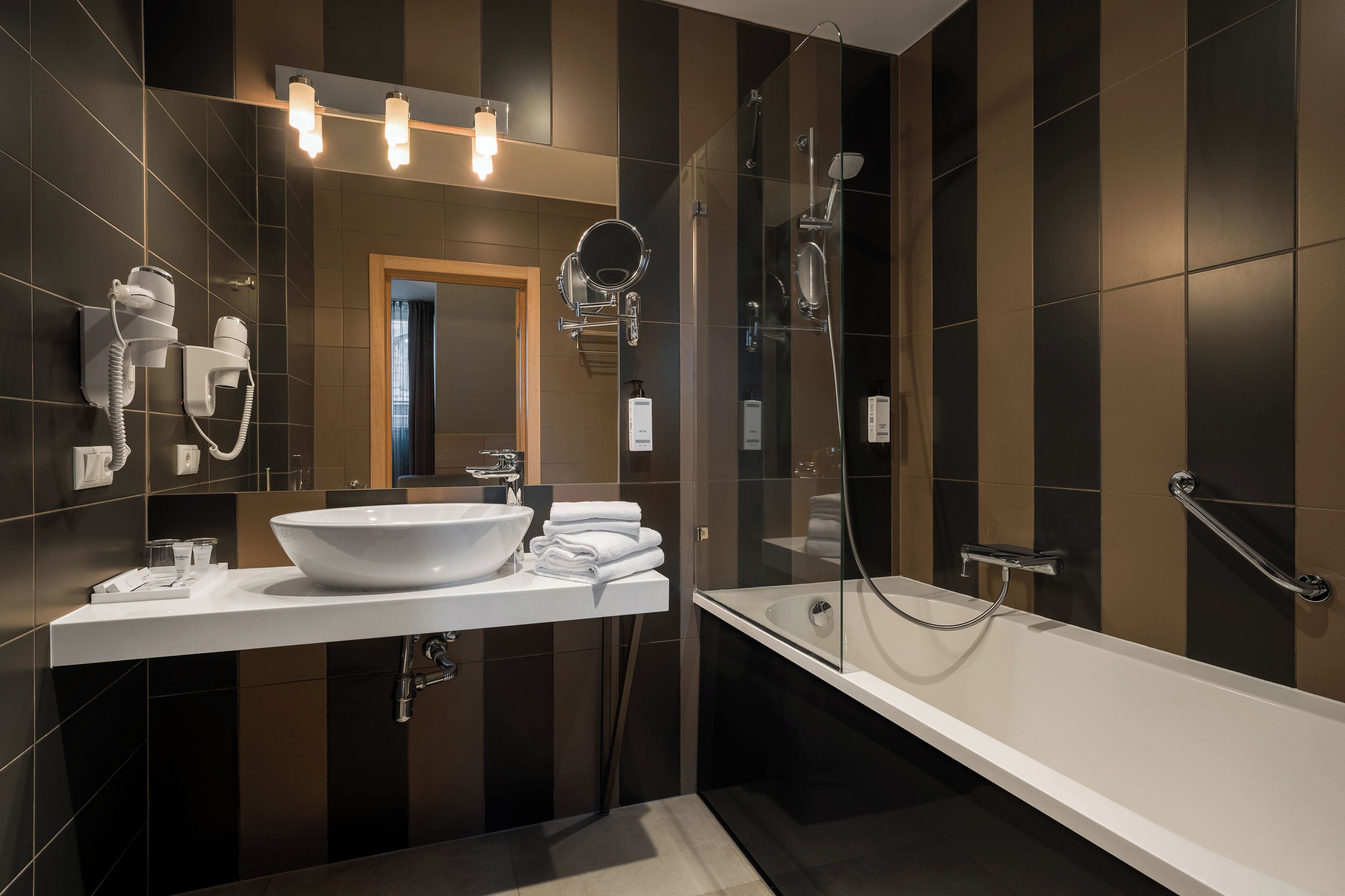 hydromassage showerhead, hair dryer, heated floors, towels