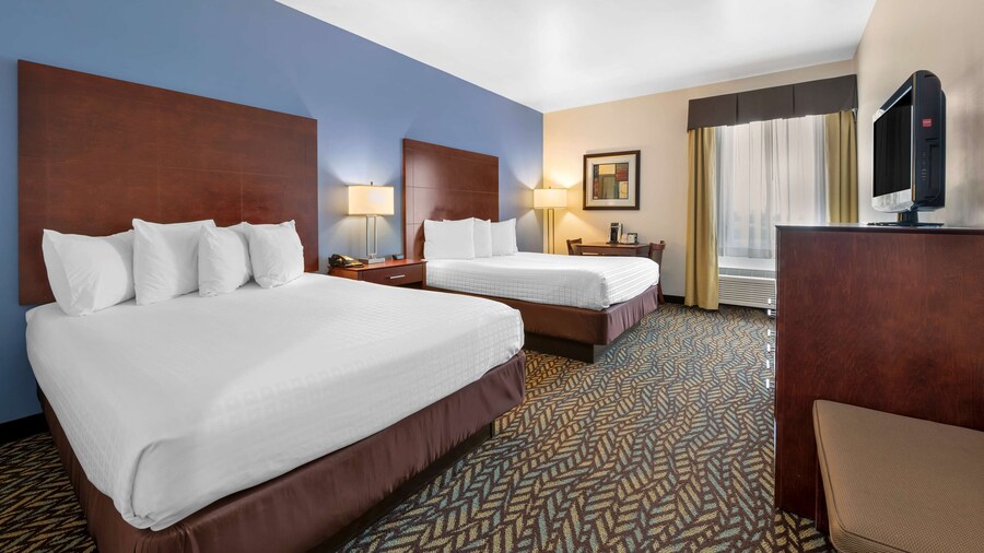 Best Western Plus Covered Bridge Inn