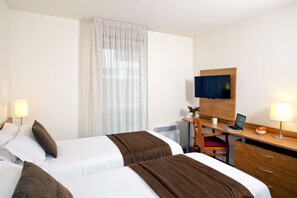 Literie de qualité supérieure, bureau, chambres insonorisées