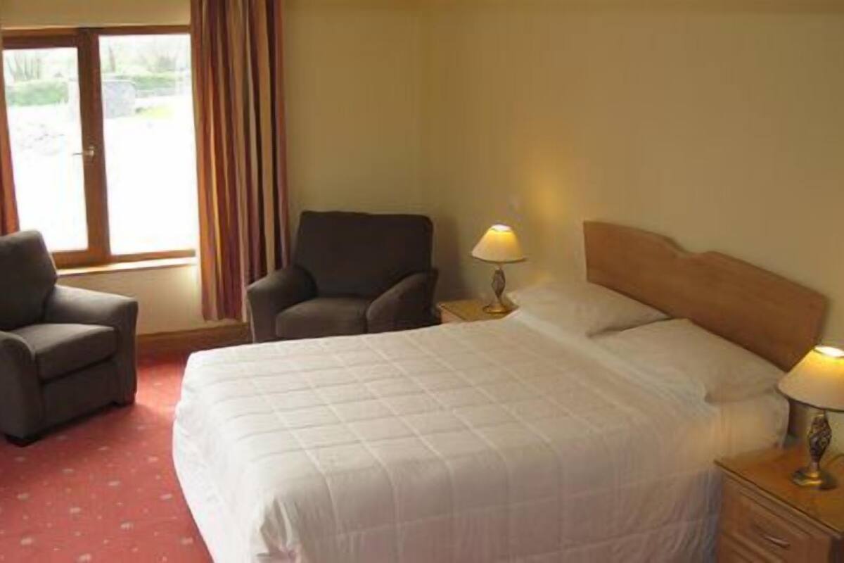 Iron/ironing board, cots/infant beds, free WiFi