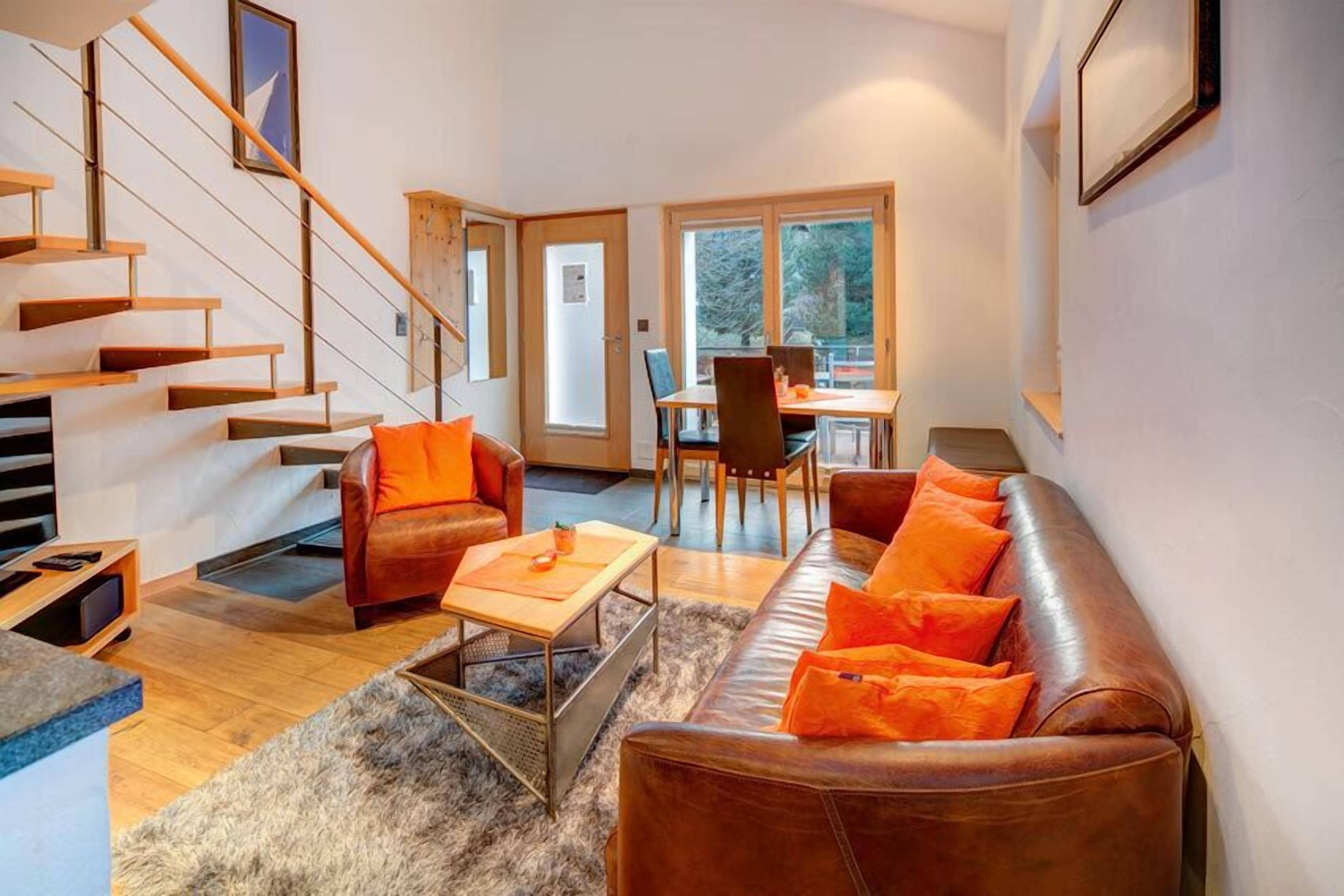 평면 TV, DVD 플레이어, 바닥 난방/온돌