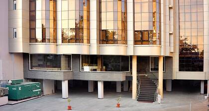 Hotel Shree Narayana