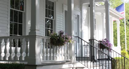 Old Lyme Inn