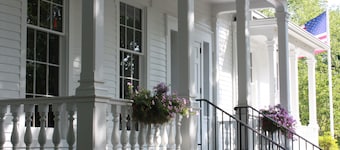 Old Lyme Inn