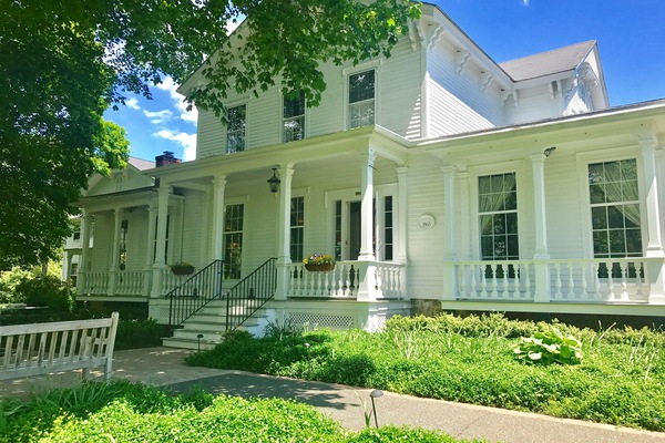 Fachada da propriedade