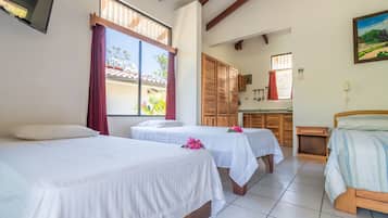 Standard Villa, Multiple Beds, Kitchen | 1 bedroom, pillowtop beds, in-room safe, desk