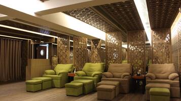 Sauna, steam room, aromatherapy, body scrubs, facials