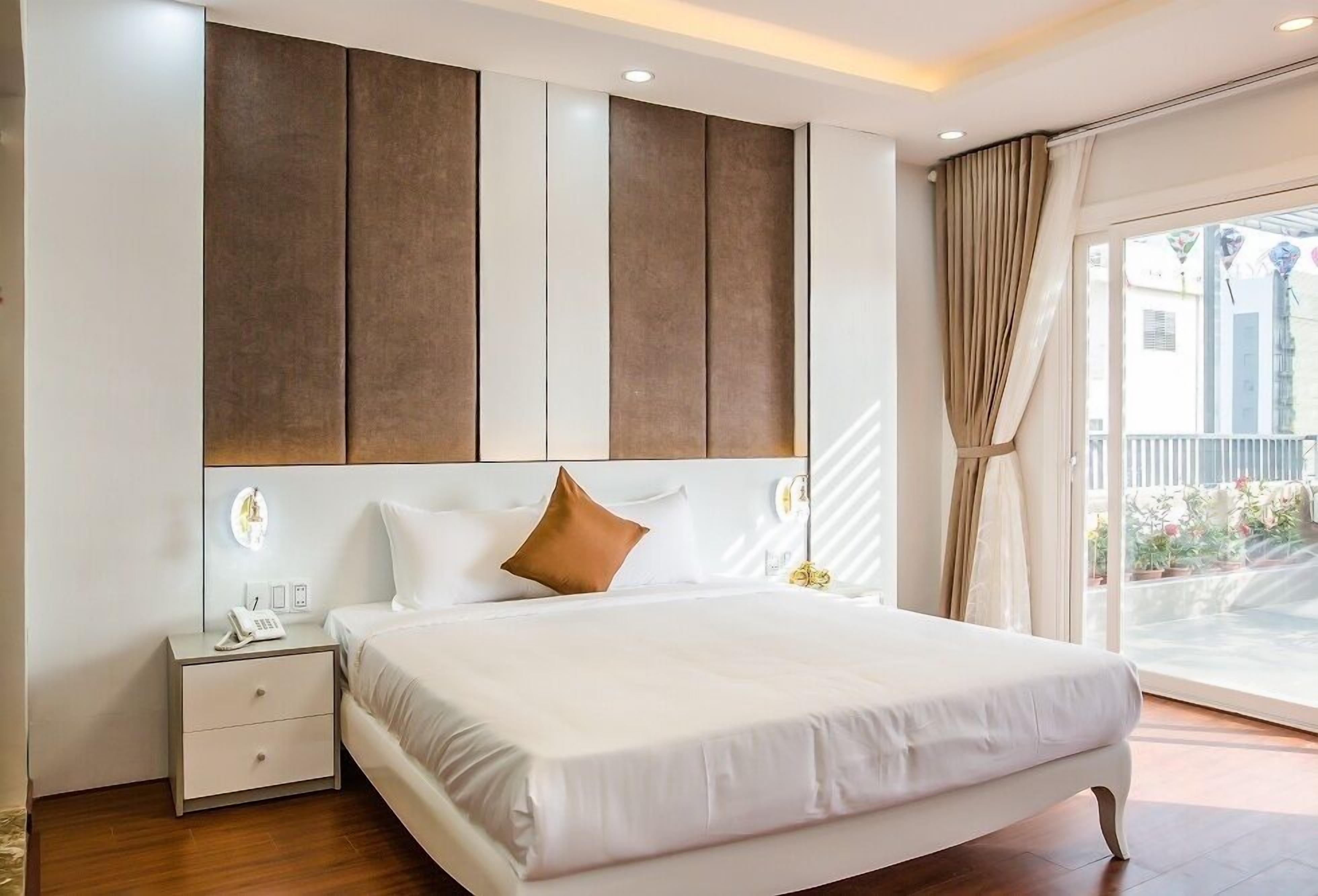 Apartment, 1 Bedroom | Minibar, desk, blackout curtains, free WiFi