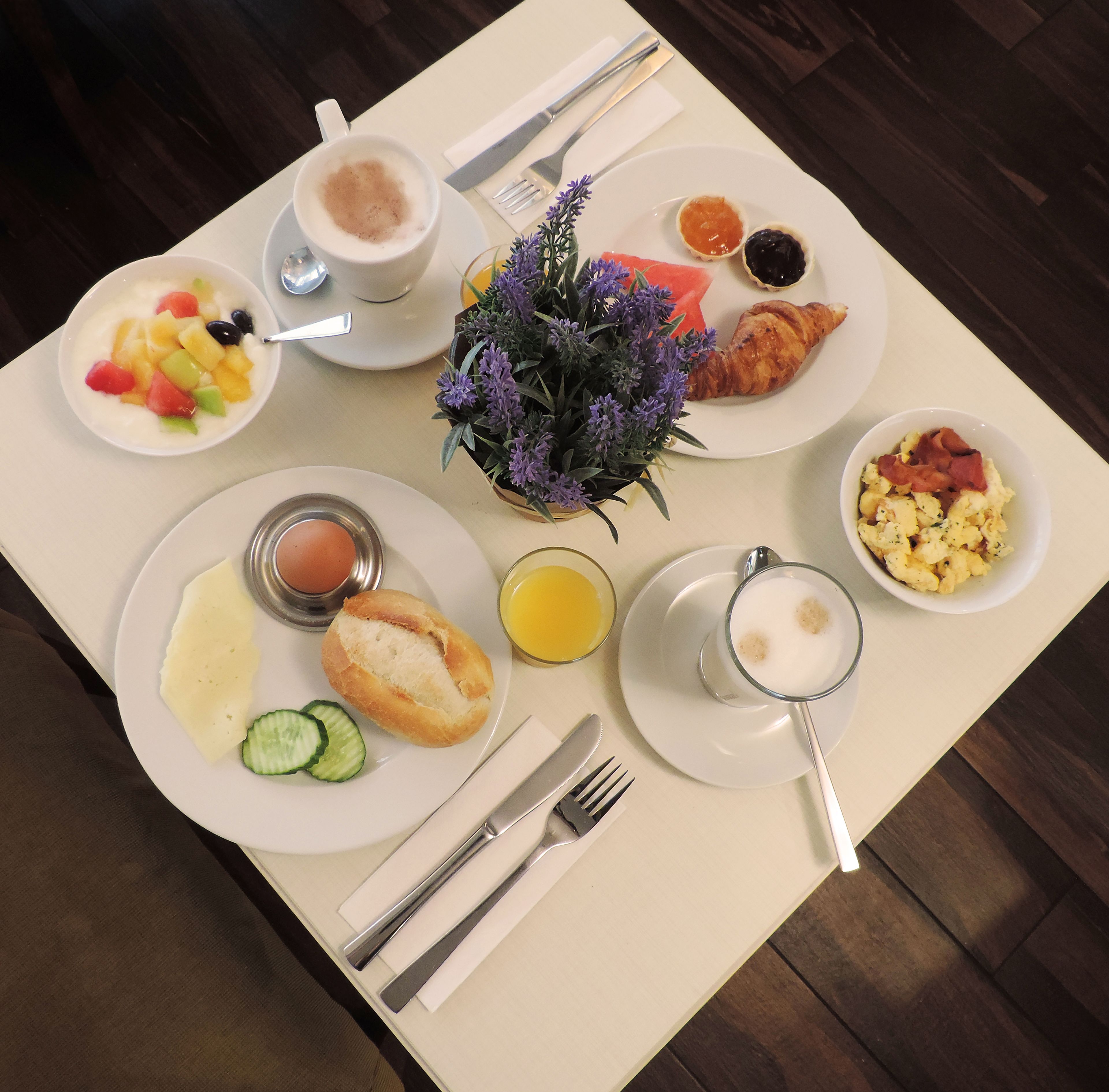 Daily buffet breakfast (EUR 14 per person)