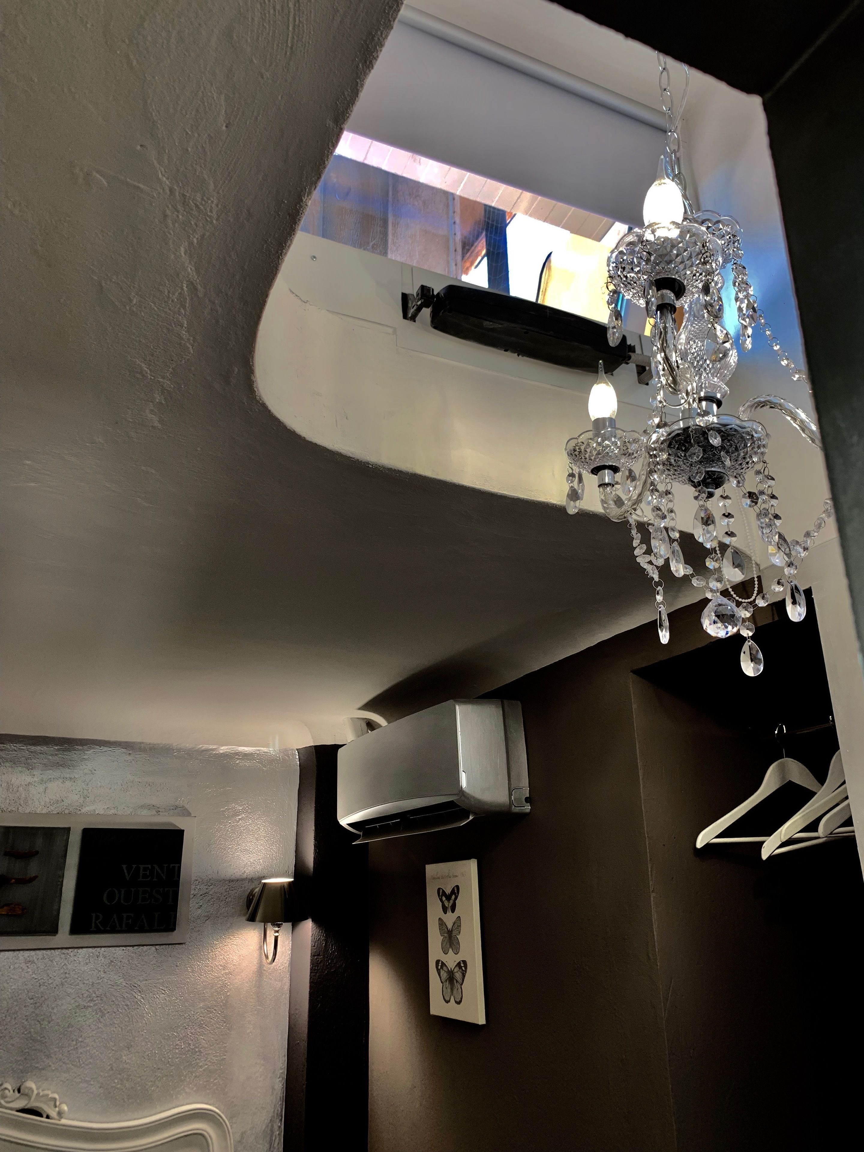 romantic room (french bed, skylight) | 1 bedroom, down duvets, minibar, in-room safe