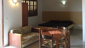 Room - DOURADA Studios (Sal)