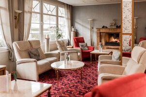 Sala de estar en el lobby