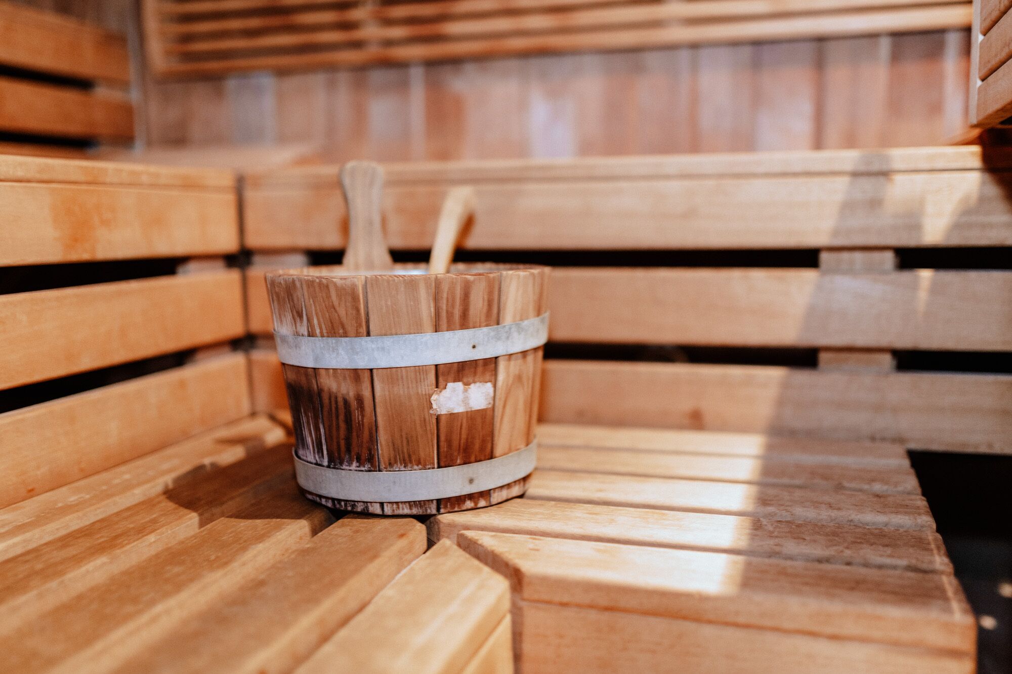 couples treatment room(s), aromatherapy, hot stone massages, body wraps