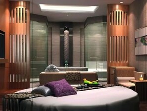 Turkish bath/hammam, body treatments, body scrubs, facials